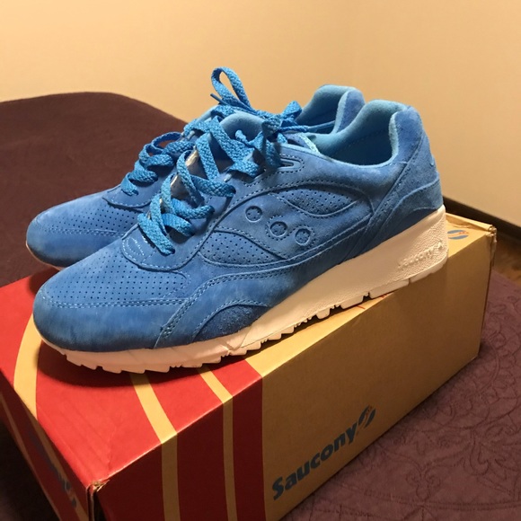saucony shadow size 3